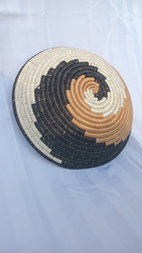 African baskets, Rwanda basket, handwoven baskets, wall hangings, table decor baskets, 12 inches baskets