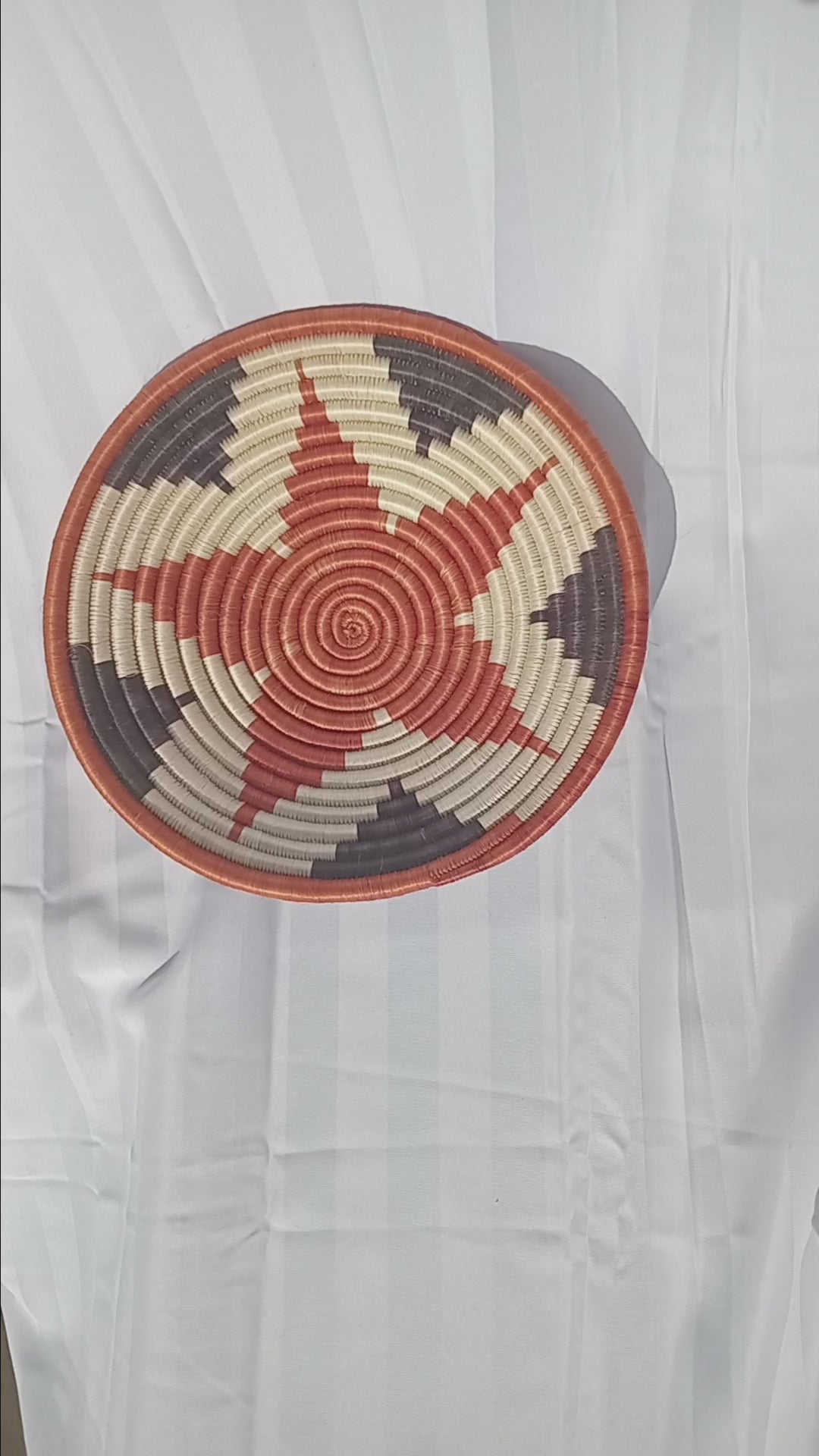 African baskets, Rwanda basket, handwoven baskets, wall hangings, table decor baskets, 12 inches baskets